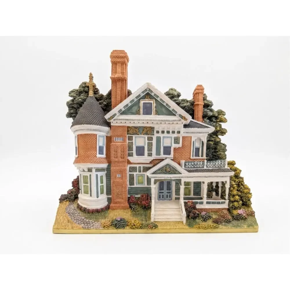 Heavy Resin Queen Anne Victorian House 3D Wall Decor or Shelf Sitter Doorstop